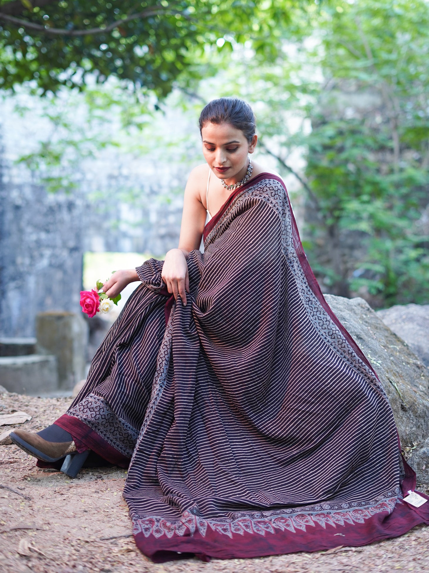 These Budget-Friendly Mul Cotton Sarees Are A Huge Trend Right Now